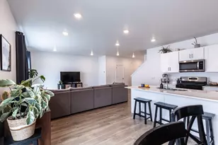 3722 S Alluvial Dr, Magna, UT 84044 - Photo 10