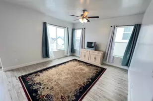 16371 S Piston Ln, Bluffdale, UT 84065 - Photo 4