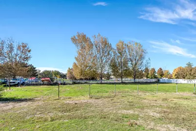 4056 W Muley Ct, Bluffdale, UT 84065 - Photo 36