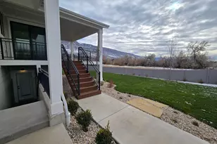 695 W Hidden Farm Dr, Farmington, UT 84025 - Photo 52