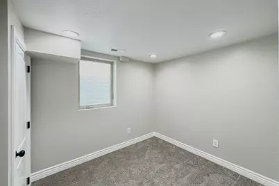 8696 W Helen Dr S, Magna, UT 84044 - Photo 22