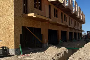 7369 S Wood Lily Ct, Midvale, UT 84047 - Photo 2