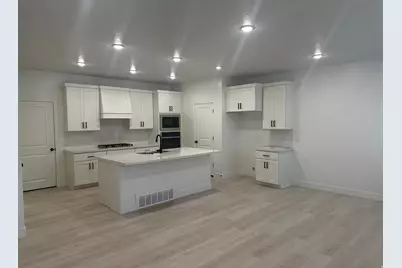 61 S Lunar Way, Mapleton, UT 84664 - Photo 2