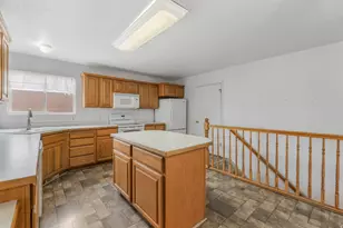 403 S Worthington St, Grantsville, UT 84029 - Photo 4