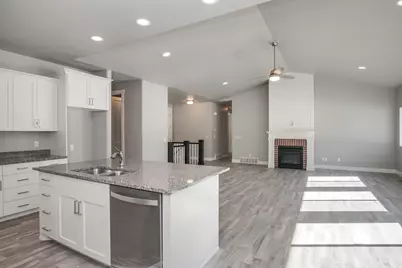 3263 W 850 N, Layton, UT 84041 - Photo 10