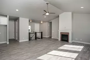 3263 W 850 N, Layton, UT 84041 - Photo 4