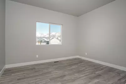 3263 W 850 N, Layton, UT 84041 - Photo 18