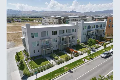 11398 Lake Run Rd, South Jordan, UT 84095 - Photo 42