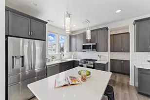 11398 Lake Run Rd, South Jordan, UT 84095 - Photo 10