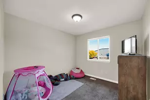 5601 S 4015 W, Taylorsville, UT 84118 - Photo 14