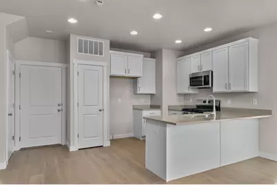 7808 W Alta Springs Ln, Magna, UT 84044 - Photo 6