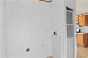 221 E Jordan View Dr S, Sandy, UT 84070 - Photo 20