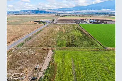 160 E 650 N #3, Central Valley, UT 84754 - Photo 6
