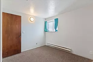 1898 E 5665 S, South Ogden, UT 84403 - Photo 18