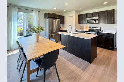 3713 S White Ash Dr, Mapleton, UT 84664 - Photo 10