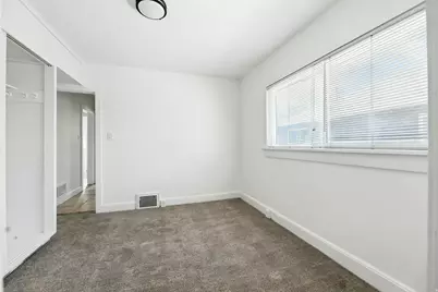 250 E 2100 S, Salt Lake City, UT 84115 - Photo 20