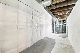 250 E 2100 S, Salt Lake City, UT 84115 - Photo 42