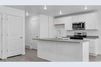 1737 N Patchwork Ave #1266, Tooele, UT 84074 - Photo 6