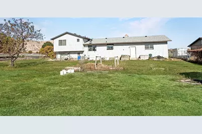 255 W 500 S, Ferron, UT 84523 - Photo 30