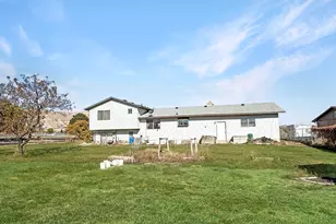 255 W 500 S, Ferron, UT 84523 - Photo 30