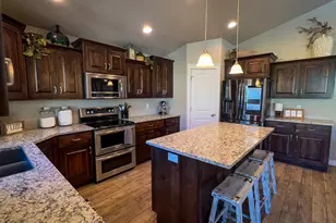 2072 N 275 E, North Ogden, UT 84414 - Photo 8