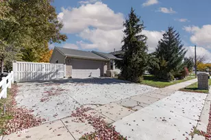 1241 S 700 E, Kaysville, UT 84037 - Photo 6