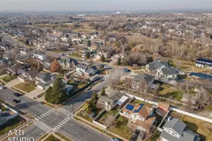 1241 S 700 E, Kaysville, UT 84037 - Photo 52