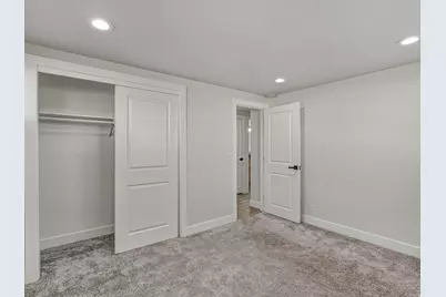 6851 S 2300 E, Cottonwood Heights, UT 84121 - Photo 28