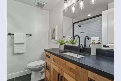 6851 S 2300 E, Cottonwood Heights, UT 84121 - Photo 30