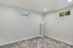 6851 S 2300 E, Cottonwood Heights, UT 84121 - Photo 40