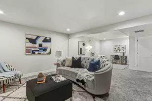 6851 S 2300 E, Cottonwood Heights, UT 84121 - Photo 32