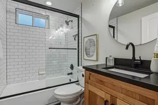 6851 S 2300 E, Cottonwood Heights, UT 84121 - Photo 38