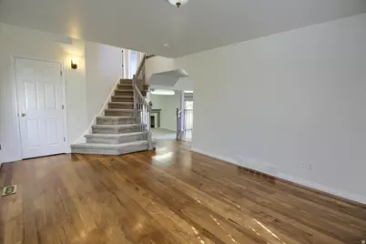 9941 S Birnam Woods Way W, South Jordan, UT 84009 - Photo 4