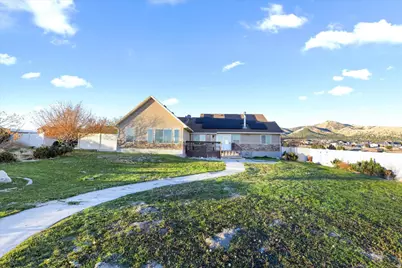 2869 W Rim Rock Dr, Stockton, UT 84071 - Photo 26