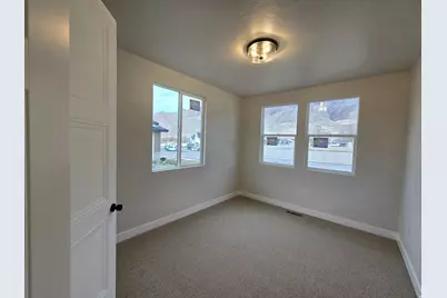 8035 N Park Meadow Ln #2, Lake Point, UT 84074 - Photo 16