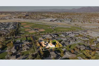 13849 S Wasatch Vista Dr W, Bluffdale, UT 84065 - Photo 4