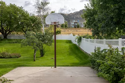 1050 S Grandview Dr E, Providence, UT 84332 - Photo 96
