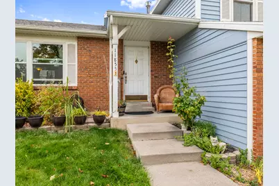 11855 S Hidden Valley Dr, Sandy, UT 84094 - Photo 4