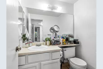 11855 S Hidden Valley Dr, Sandy, UT 84094 - Photo 24