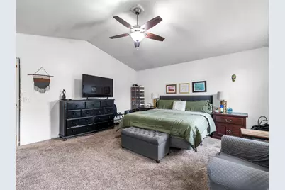 11855 S Hidden Valley Dr, Sandy, UT 84094 - Photo 18