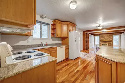 3575 E River Bottoms Rd, Spanish Fork, UT 84660 - Photo 16