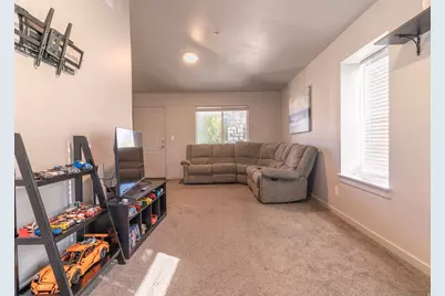 67 W 600 S #B301, Springville, UT 84663 - Photo 10