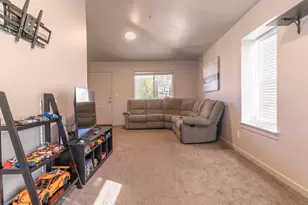 67 W 600 S, Springville, UT 84663 - Photo 10