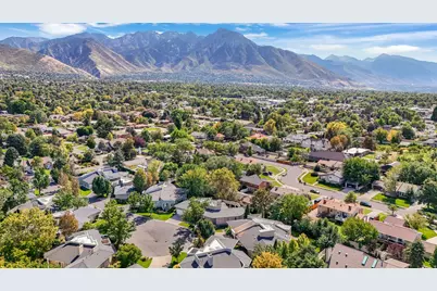 2106 E Connor Park Cv, Salt Lake City, UT 84109 - Photo 4