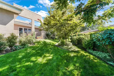 2106 E Connor Park Cv, Salt Lake City, UT 84109 - Photo 34