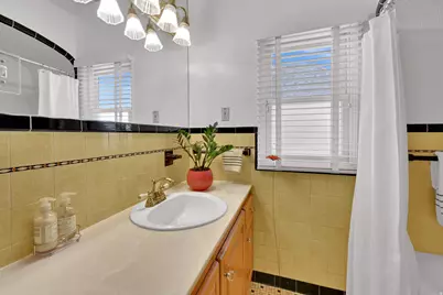 1763 E Herbert S, Salt Lake City, UT 84108 - Photo 30