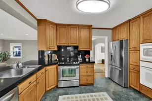 1763 E Herbert S, Salt Lake City, UT 84108 - Photo 18