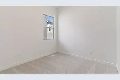 7034 W Terraine Rd, West Jordan, UT 84081 - Photo 16