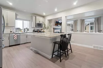 3217 W 2450 N, Lehi, UT 84043 - Photo 10