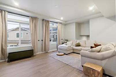 3217 W 2450 N, Lehi, UT 84043 - Photo 4